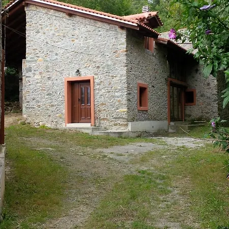 Giusvalla Forest & Retreat, Liguria * דגו