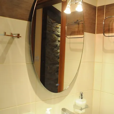 Villa Giusvalla Forest Village *