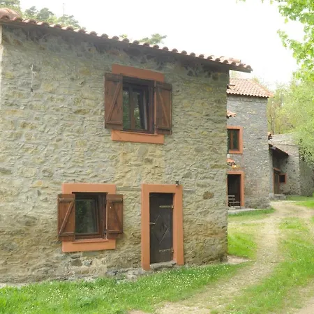 Giusvalla Forest Village