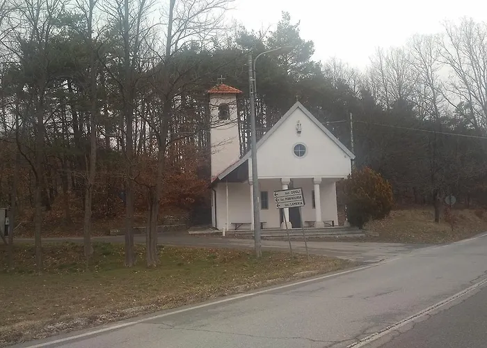 Giusvalla Forest Village Dego