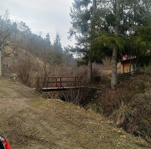 Giusvalla Forest Village Villa