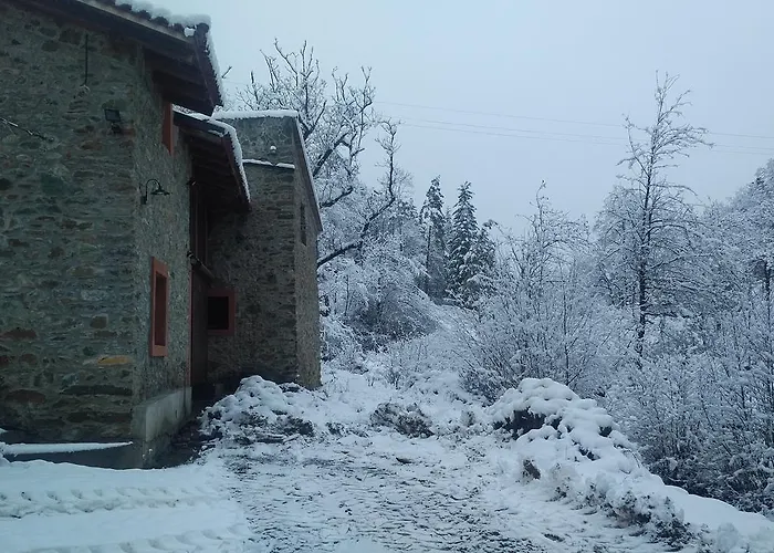 Villa Giusvalla Forest Village Dego