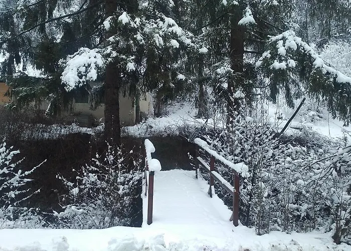 Villa Giusvalla Forest Village *